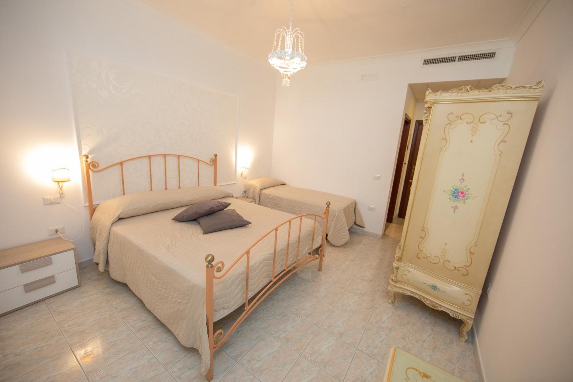 Hotel Imperiale Terzigno Exterior photo
