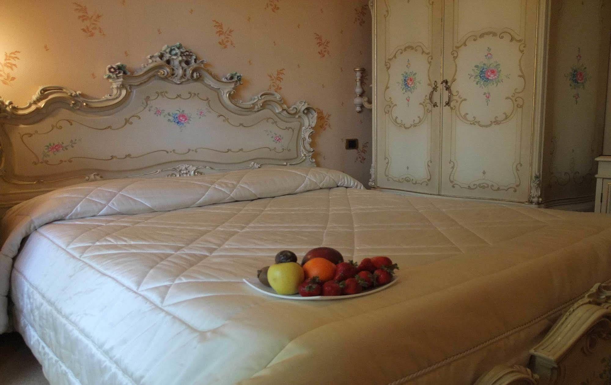 Hotel Imperiale Terzigno Exterior photo